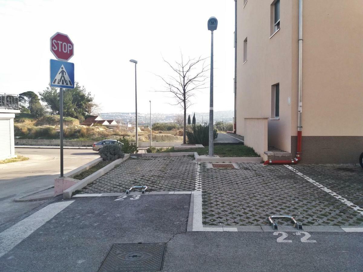 Luxury Apartment Salona Exterior foto